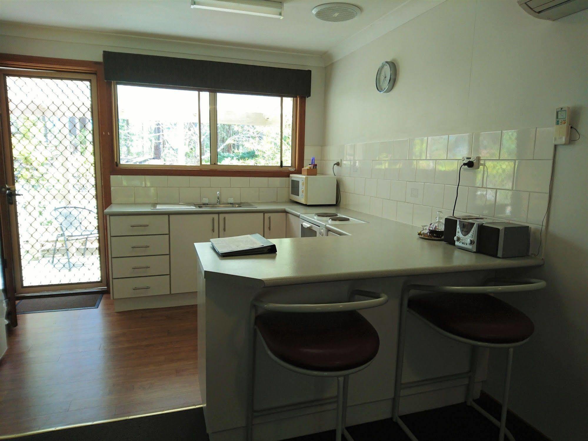 Chiltern Lodge Country Retreat Old Bar Extérieur photo